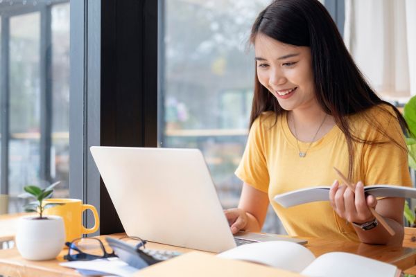 Chương trình đào tạo Đại học từ xa ngành Luật Kinh tế Intracom