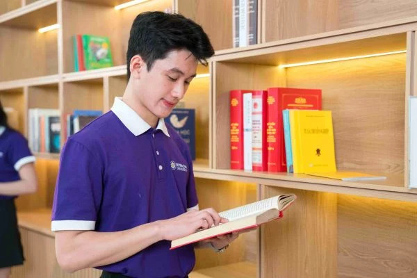 Học phí đại học từ xa Trường Đại học Intracom năm 2026